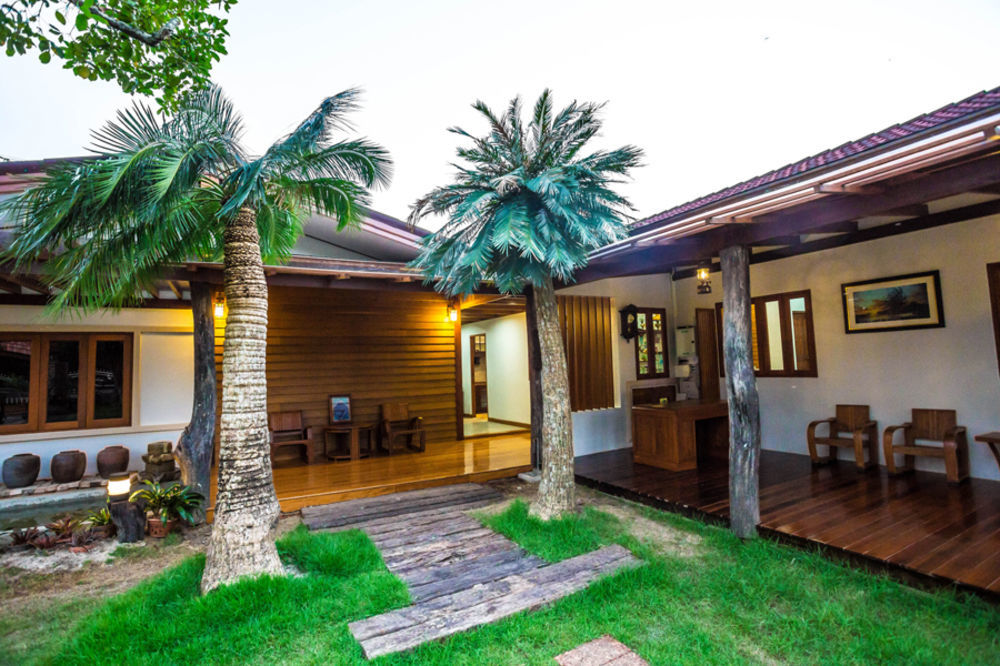 Tree Home Plus Nakhon Si Thammarat Exterior photo